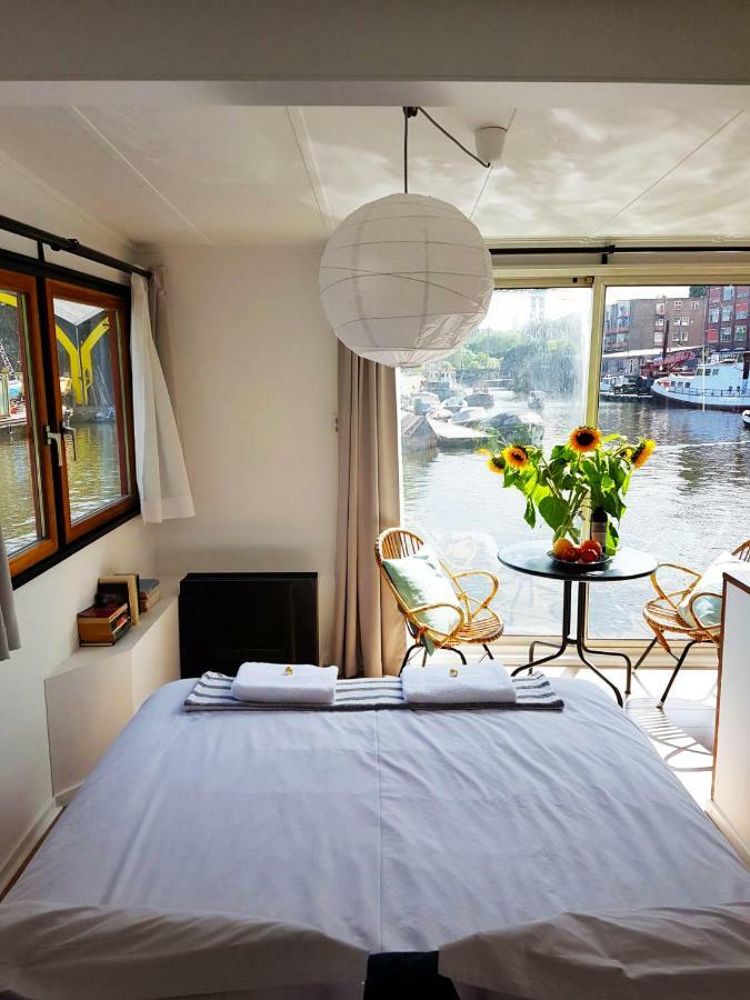 Houseboat Concordia B&B Amsterdam Exterior photo
